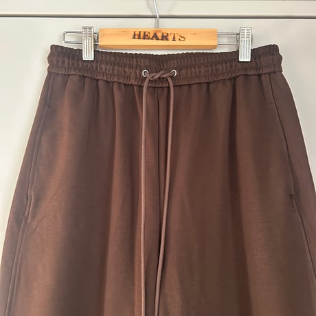 とろみ裏起毛カーブパンツ