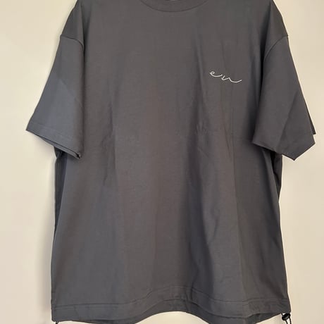 019. logo drawcord tee
