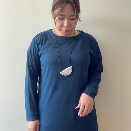 シアーカットプルオーバー