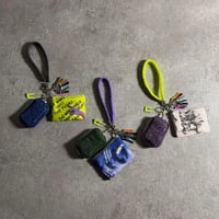 pouch w set charm
