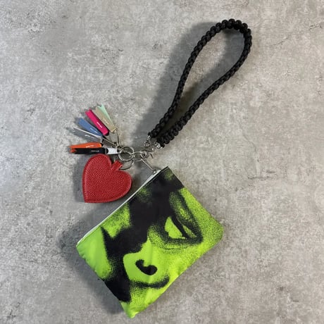 pouch heart clip charm