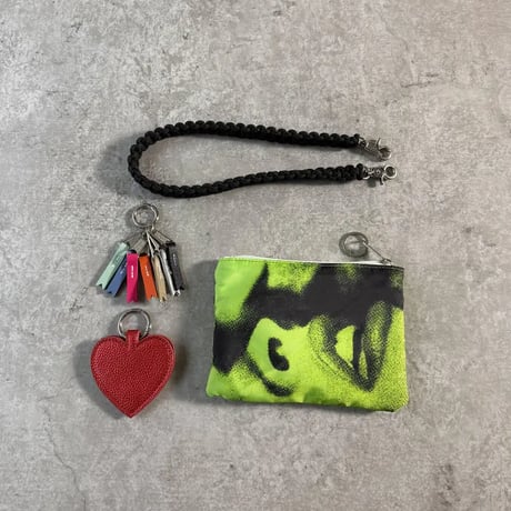 pouch heart clip charm