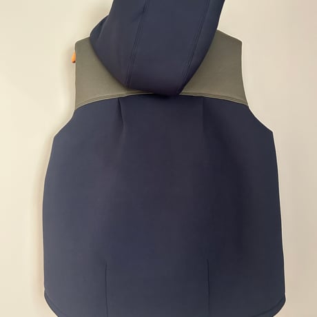 ニットテープボンディング切替ダウンVEST