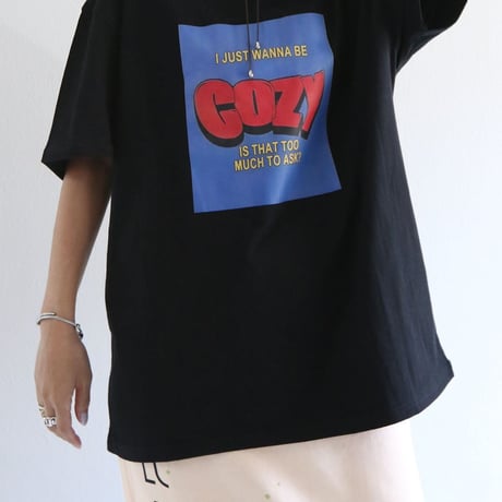 WHOO-AA・COZY BOX Tシャツ