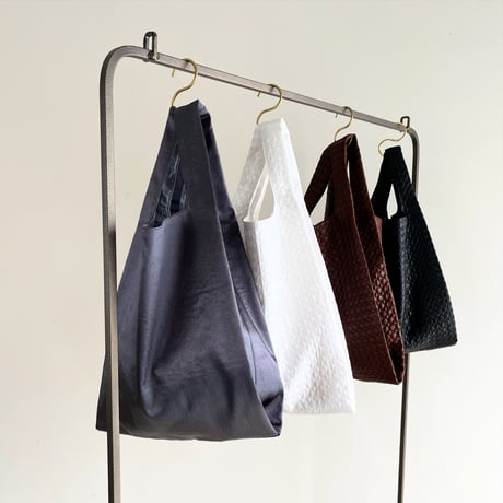 Pli Bag フランス製ヴィンテージバッグ（GREY - French Vintage Jacquard） | SANDÉMEREEN