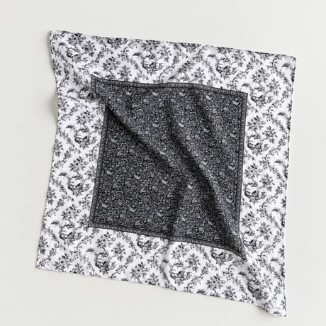 MINNIE ハンカチ（BLACK）
