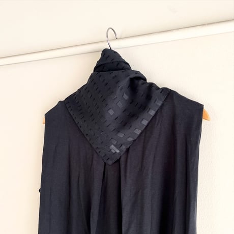 Block Dobby シアーコットンミニスカーフ（BLACK）