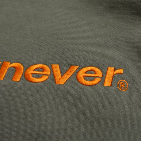 STRAIGHT LOGO HOODIE  (OLIVE)