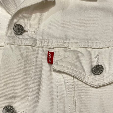 00s- Levi's White Denim Jacket