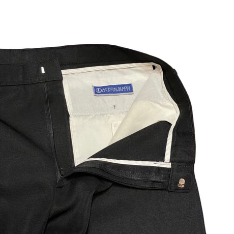 ‘99 Levi’s Action Slacks
