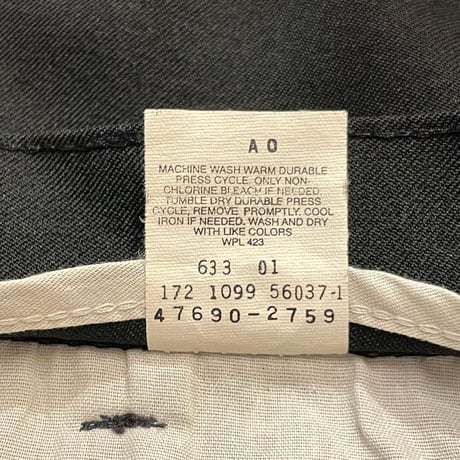 ‘99 Levi’s Action Slacks