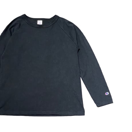 00s- Champion Raglan Long Sleeve T-Shirt