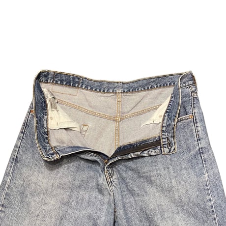 00s- Levi’s 550 Denim Short