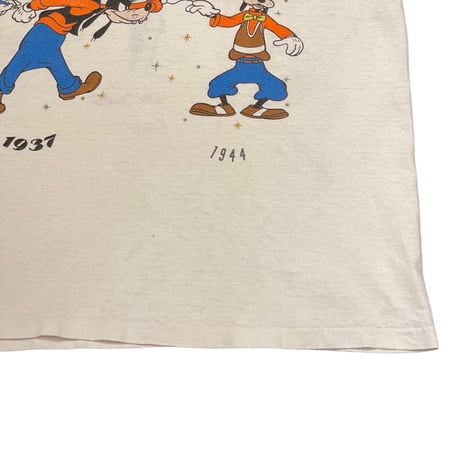 90s Disney “Goofy Through the Years” T-Shirt