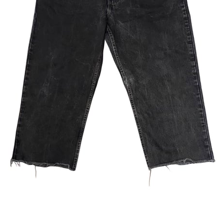 90s Levi’s 550 Cut Off Black Denim Pants