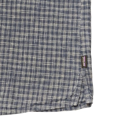 22s Patagonia Plaid Shirt