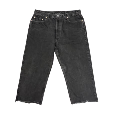 90s Levi’s 550 Cut Off Black Denim Pants