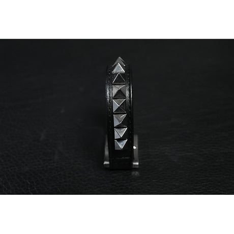 15mm Insert Tip Leather Bracelet / Acute Pyramid Italian Studs Design ( 30th Anniversary Model )