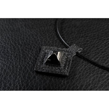 Goatskin Choker / Pyramid Design ( 30th Anniversary Model )