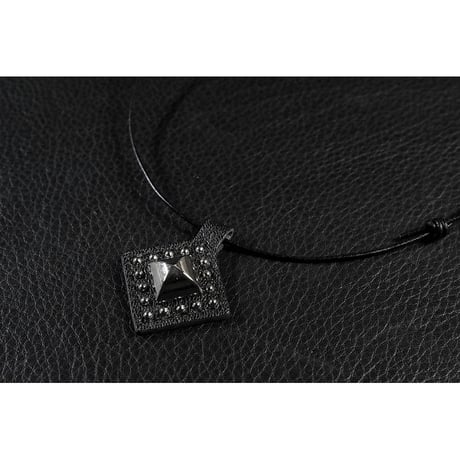Goatskin Choker / Pyramid & Round Studs Design ( 30th Anniversary Model )