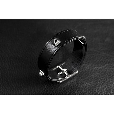18mm Insert Tip Leather Bracelet / Three Pyramid Italian Studs Design ( 30th Anniversary Model )