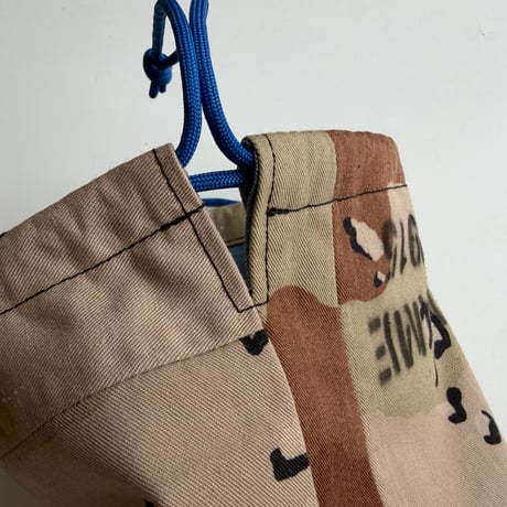 【一点物】BACIO./DRAWSTRING BAG_SAND CAMO_02