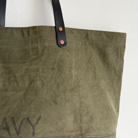 #3519 1970’s Duffle Tote
