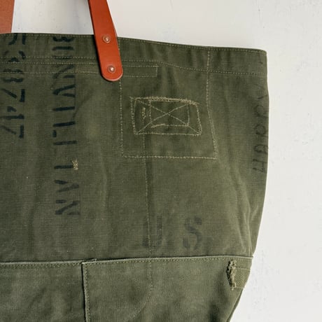 #3524 1950-60s Duffle Tote