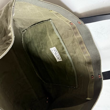 #3411 1980’s Duffle Tote