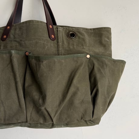 #3518 1950’s 6 Pocket Duffle Tote