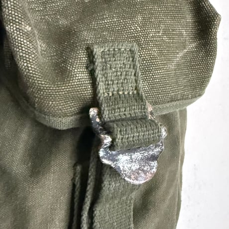 #3509 1970s Duffle ALICE Style Shoulder Bag