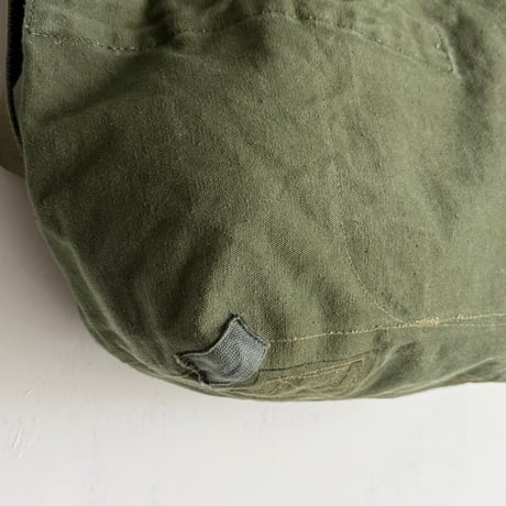#3501 1970s Duffle Messenger Bag