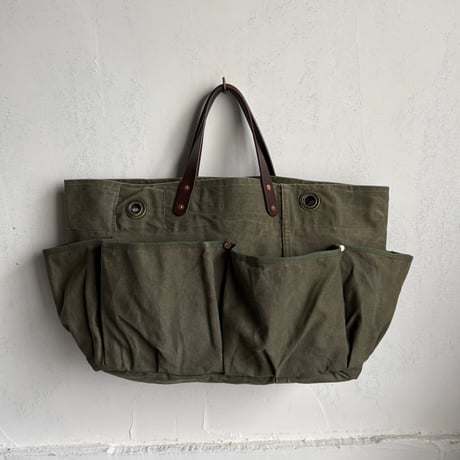 #3518 1950’s 6 Pocket Duffle Tote