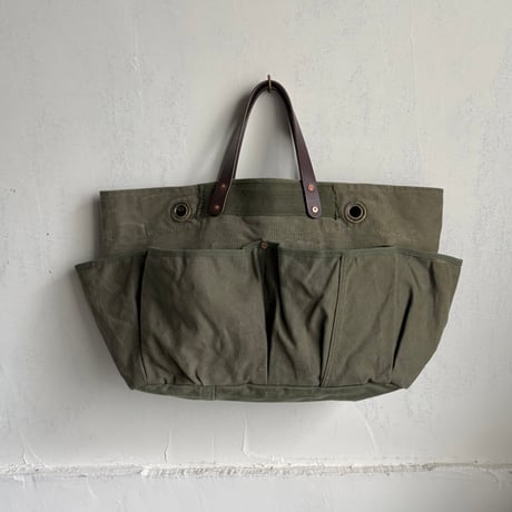 #3518 1950’s 6 Pocket Duffle Tote