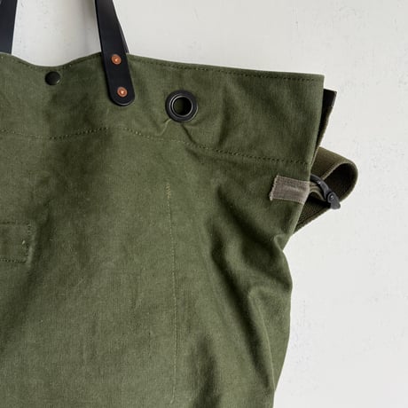 #3501 1970s Duffle Messenger Bag