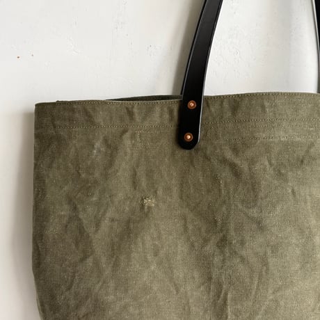 #3519 1970’s Duffle Tote