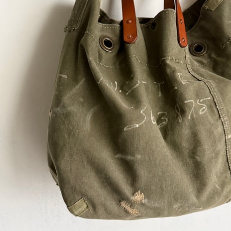 #3476 1940-50s Duffle Shoulder Bag
