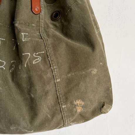 #3476 1940-50s Duffle Shoulder Bag