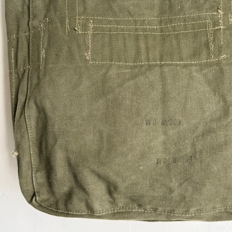 #3525 1960’s Field Cargo Tote