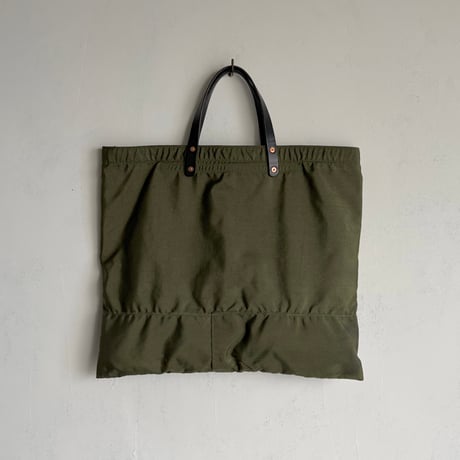 #3439 1650s Nylon Duck Duffle Tote