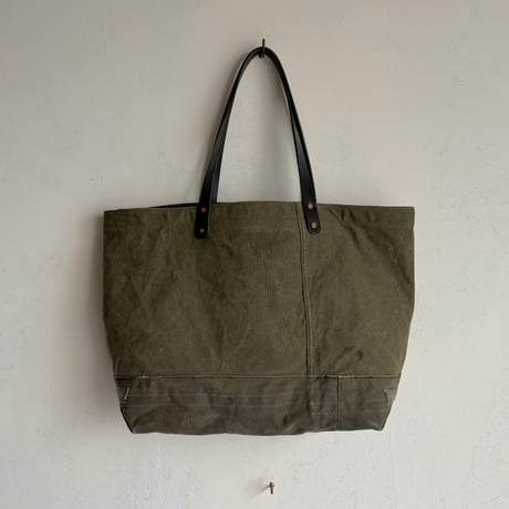 #3519 1970’s Duffle Tote