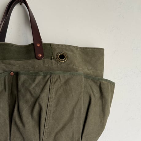 #3518 1950’s 6 Pocket Duffle Tote