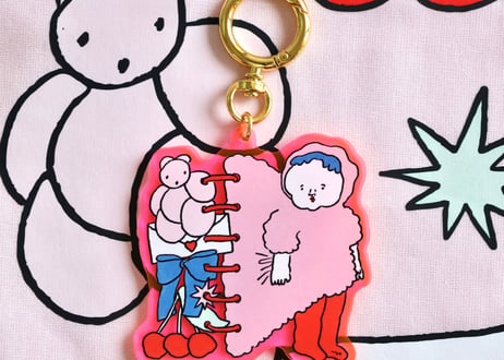 「バインダーの女」アクリルキーホルダー