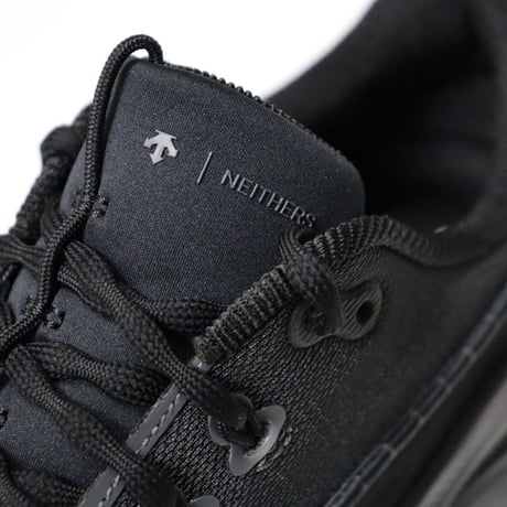 NEITHERS × DESCENTE（ネイダース×デサント）"Goettingen Studio Shoes"