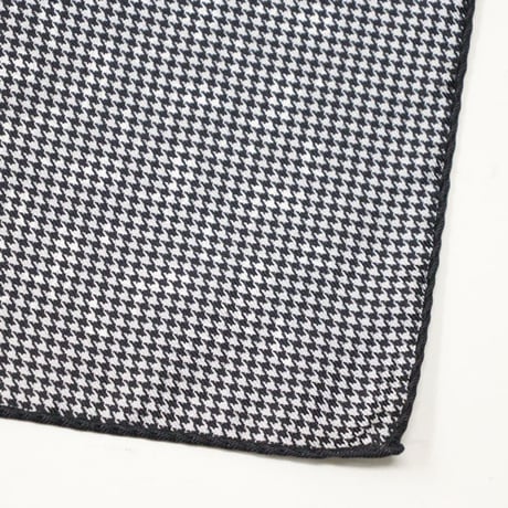 ENGINEERED GARMENTS（エンジニアード ガーメンツ）"Pocket Square - Houndstooth"