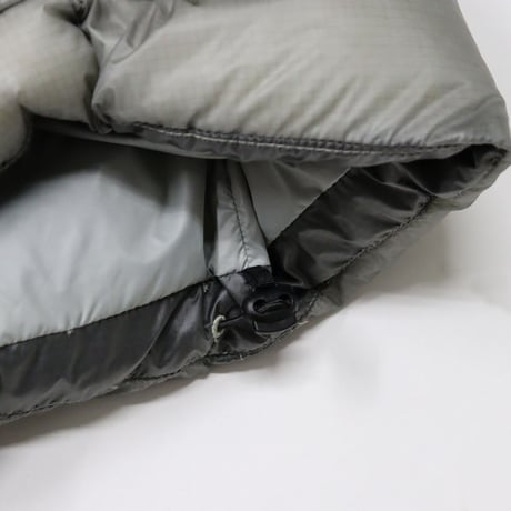 C.P. Company（シーピーカンパニー）"D.D. SHELL HOODED PUFFER JACKET"