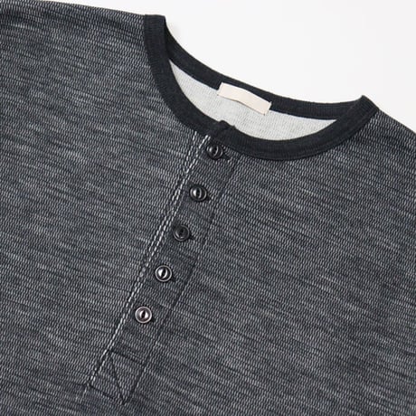 ULTERIOR（アルテリア）"W/C HONEYCOMB HENLEY-NECK TOP"