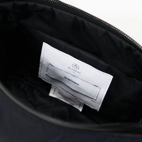 Graphpaper（グラフペーパー）"Blankof for GP Extra Small Crescent Bag"