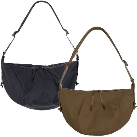 Graphpaper（グラフペーパー）"Blankof for GP Medium Crescent Bag"