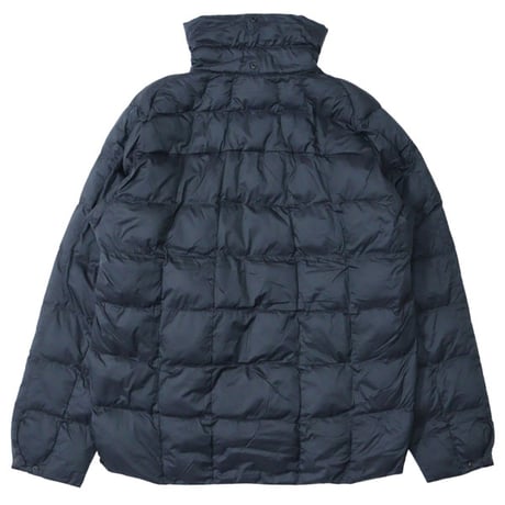Goldwin（ゴールドウィン）"PERTEX QUANTUM TFC Dot Insulated Jacket"